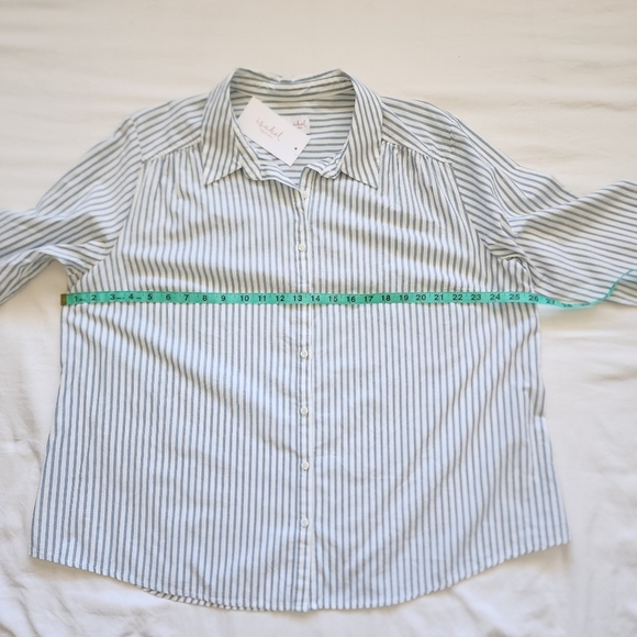 Maternity Ingrid & Isabel Long Sleeve White and Blue Shirt Size XXL - Picture 2 of 8